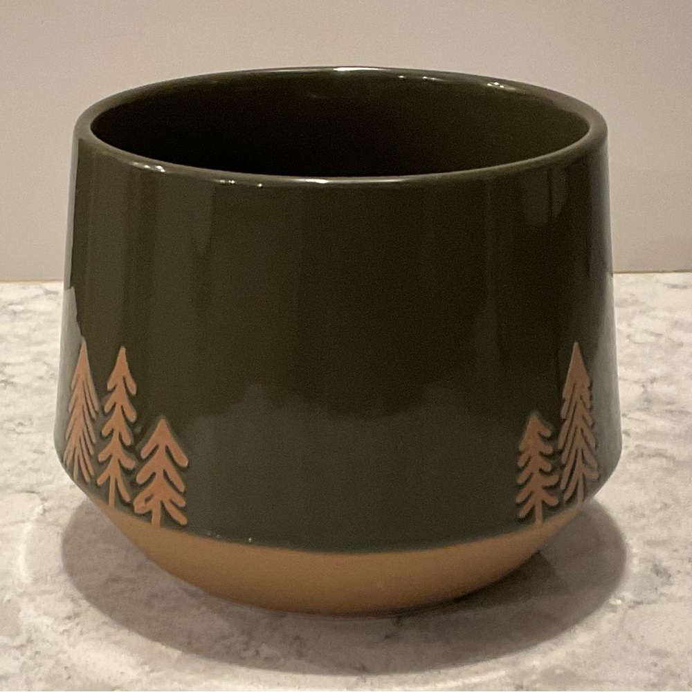 Mountain Man Fruit & Nut Company Ceramic Mug with Pine Tree Design - Picture 10 of 13
